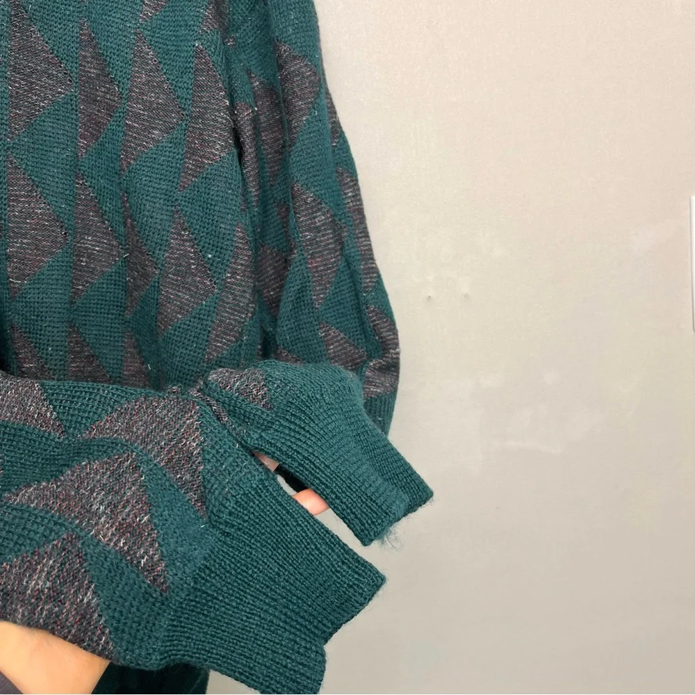 Vintage Christian Dior V Neck Wool Acrylic Blend Green‎ Triangles Print Size L